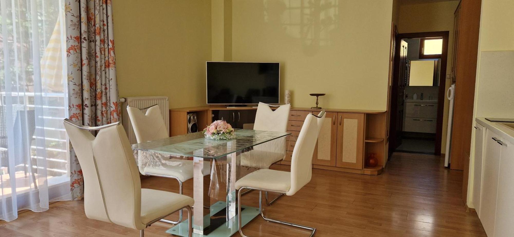 Siofoki Beach Apartman Ngoại thất bức ảnh